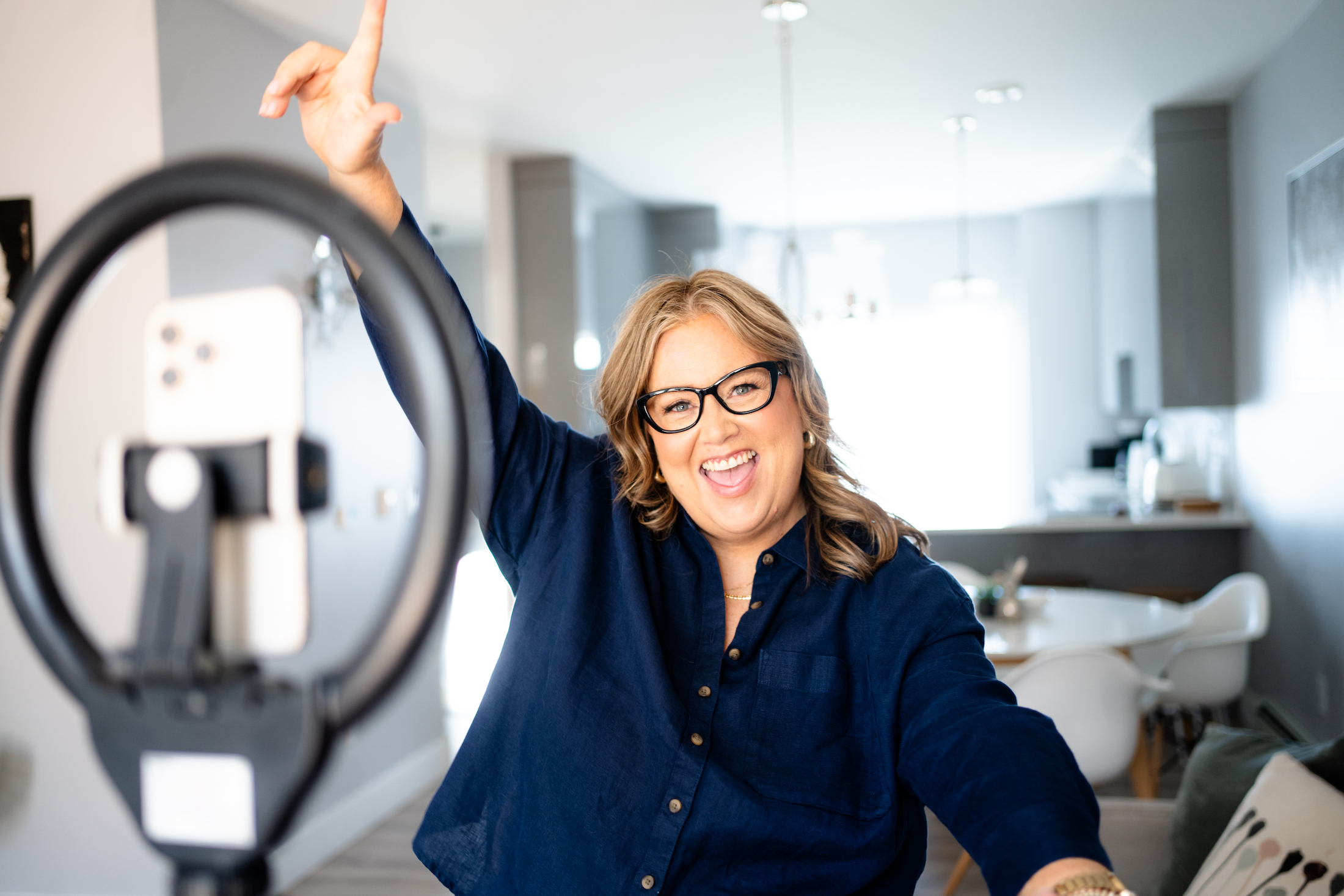 Marketing support for women over 40 with Krista Smith